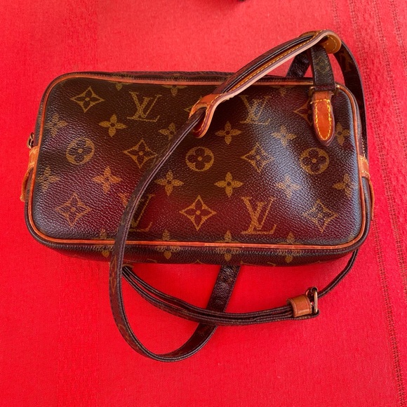 Louis Vuitton Monogram Pochette Marley Bandouliere - Picture 14 of 16